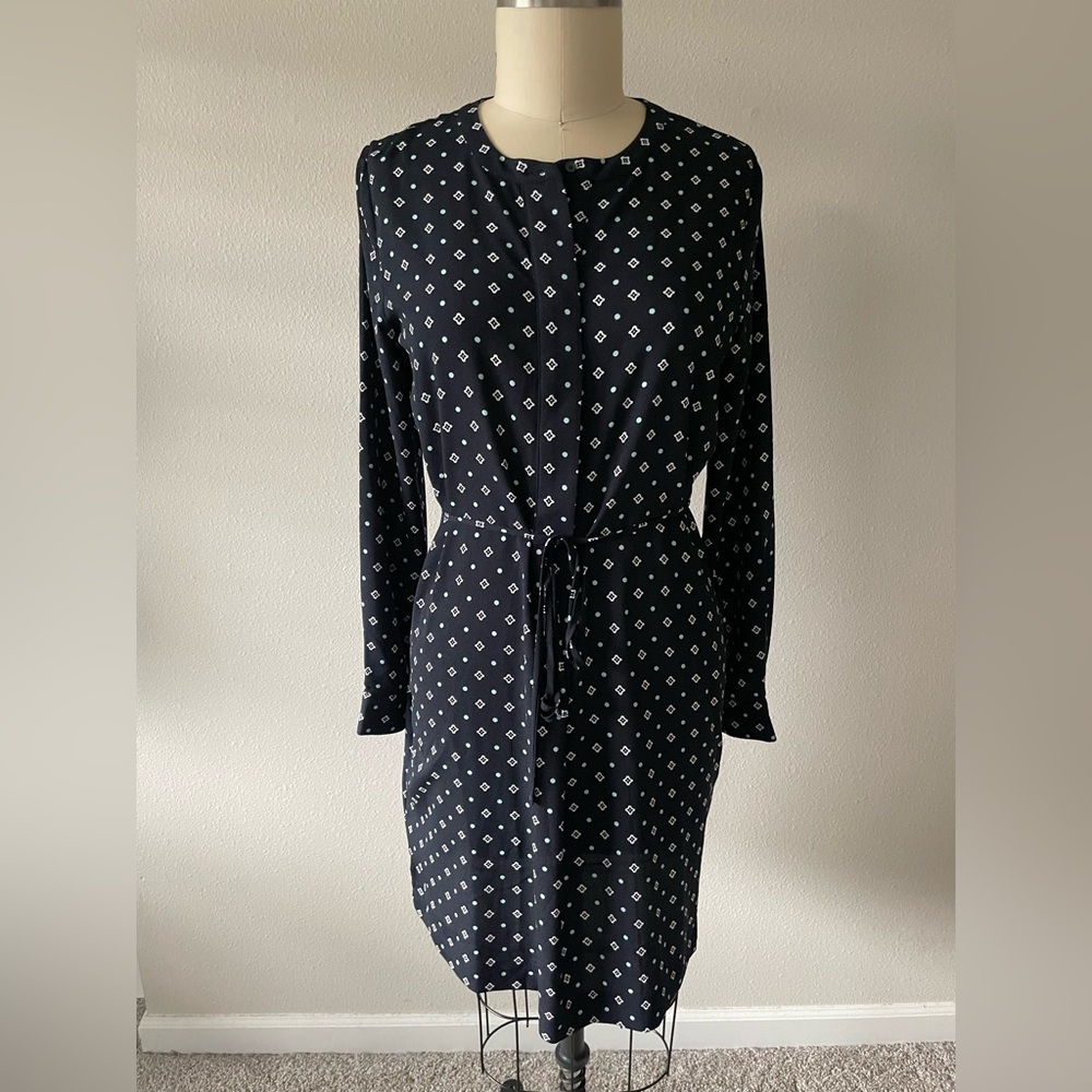 NWOT Loft Blue and White Long Sleeve Patterned Dress